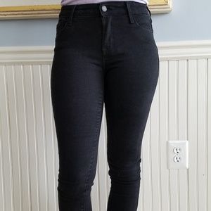 Black Mid-rise Jeans